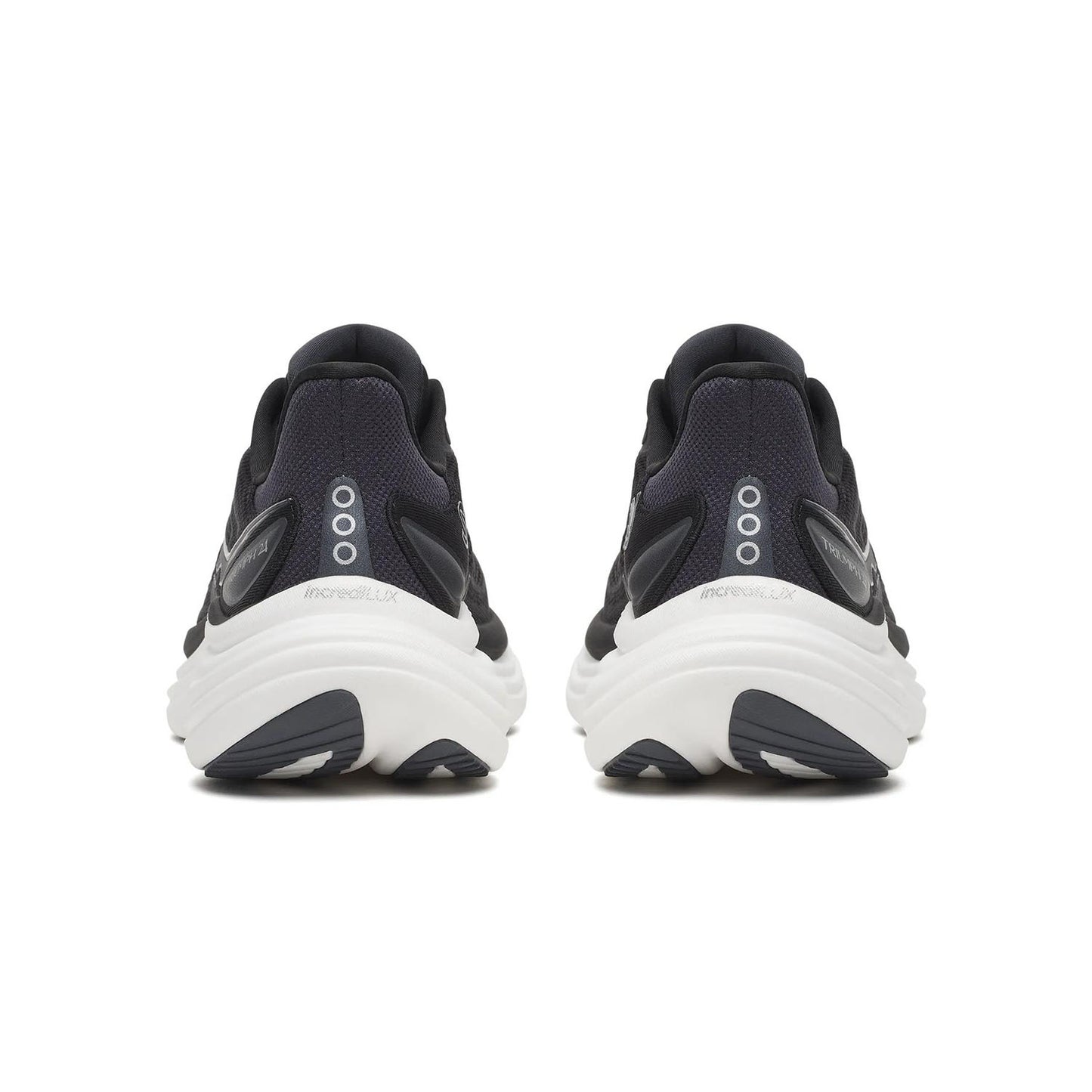 SAUCONY Triumph 24